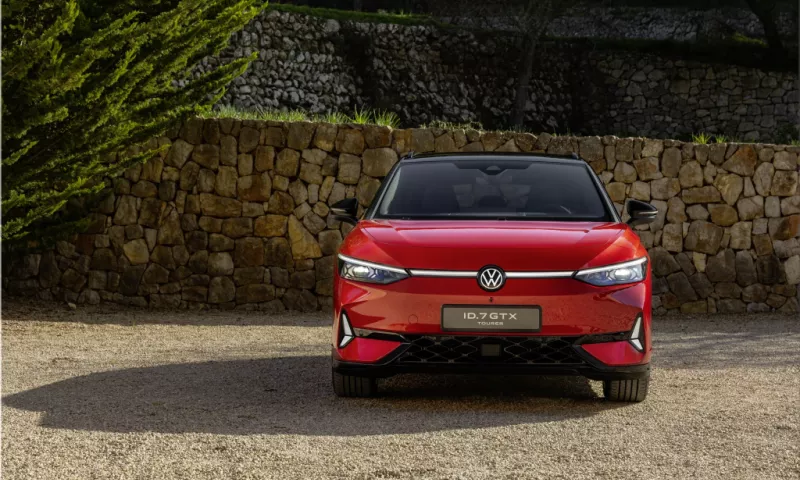 Unveiling the Volkswagen ID.7 GTX Tourer: A Powerful and Spacious Electric Wagon